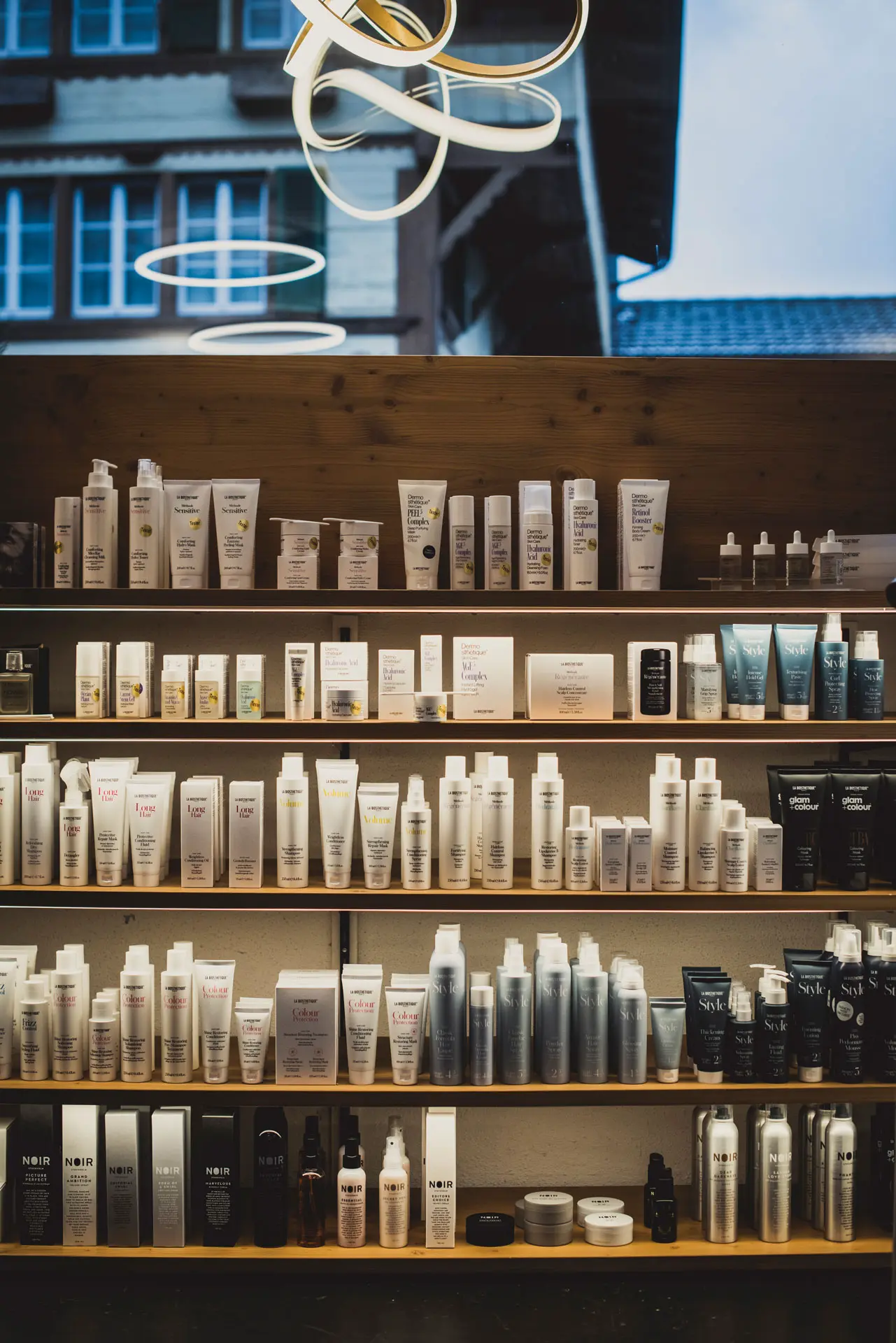 ACE Unterseen Coiffeur La Biosthétique Salon 16